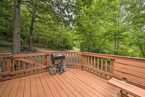 Secluded Luray Cabin With Bbq, 11mi To Caverns!