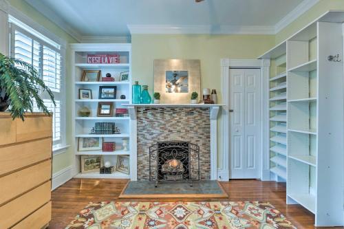 Chic Richmond Apartment With Deck And Patio!