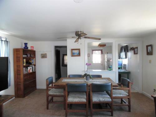 Posada Second Floor Apartment - Water & Town Views