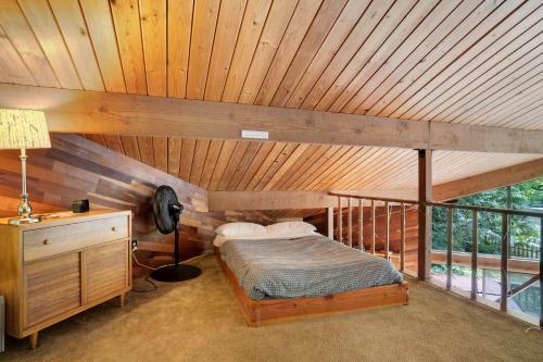 Rustic River Paradise - 1 Bed 2 Bath Vacation Home In Baring