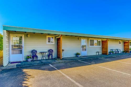 Stardust Dunes Condo