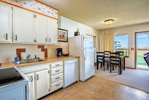 Hotel Hi-tide Resort