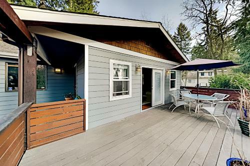 Apartamento Relaxing Retreat On Lush Acre - Furnished Deck Duplex