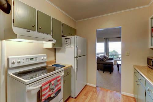 Rockaway Retreat