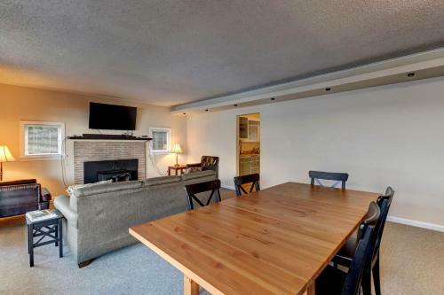 Rockaway Retreat