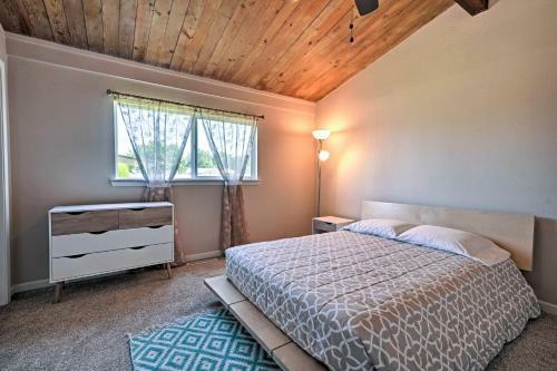 Lovely Pasco Home With Yard - Near Tri-cities Airport