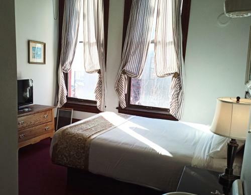 The Waterstreet Hotel