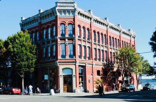 The Waterstreet Hotel