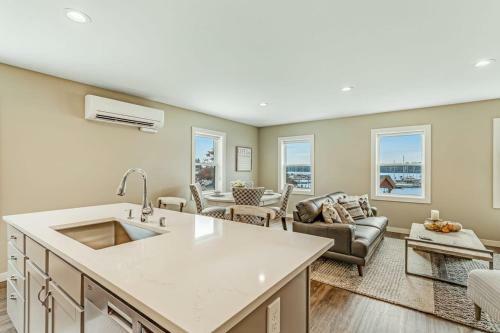 Liberty Bay Loft