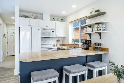 Little Blue Beach House