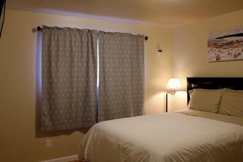 Hostal Brighton Guesthouse (walk To Metro)