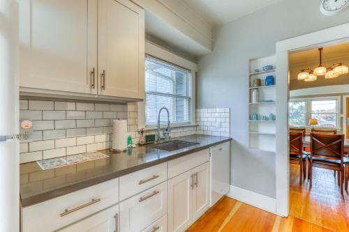Classic Craftsman - 3 Bed 2 Bath Vacation Home In Green Lake