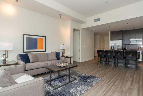 Downtown Seattle Convention Center Apartments