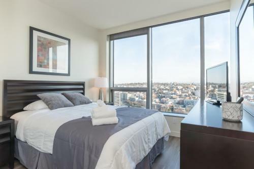 Pike And Pine Apartments