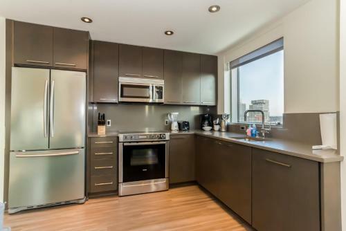 Pike And Pine Apartments