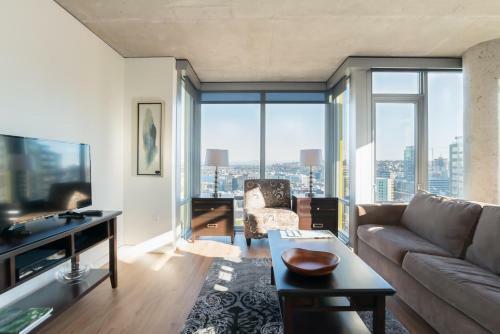 Sobe Third Ave Apartments