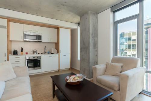 Sobe Third Ave Apartments