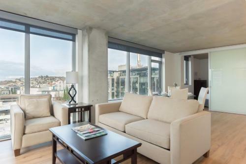 Sobe Third Ave Apartments
