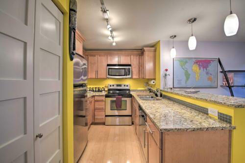 Apartamento Cap Hill Condo With View, Walk To Light Rail!