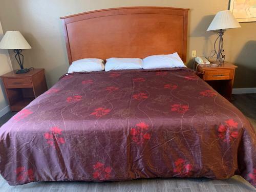 Hotel Toppenesh Inn & Suites