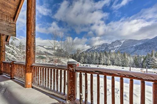 Deluxe Mtn Gem With View Ski, Hike And Explore!
