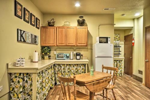 Apartamento Inviting Studio With Patio - 15 Mi To Portland!