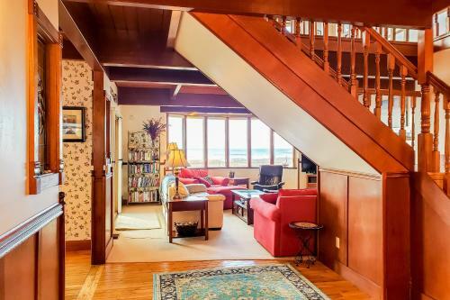 Expansive Views Family Oceanfront Beach Home