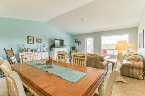 1234 Vacations By The Sea