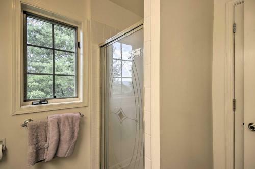 Hilltop Gerrardstown Home With Mtn View And Deck!