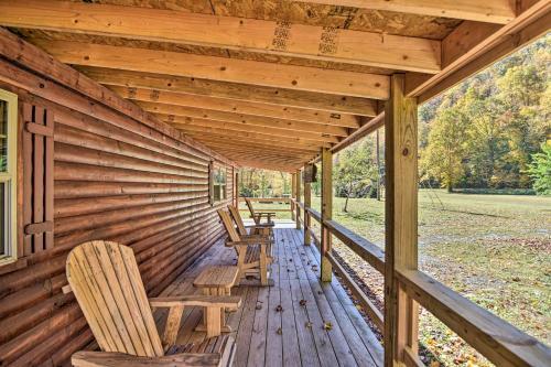 Pet-friendly Semper Fi Cabin With Fire Pit!