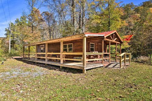Pet-friendly Semper Fi Cabin With Fire Pit!