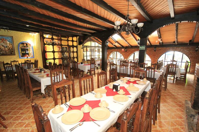 Hotel Palacio De Moctezuma