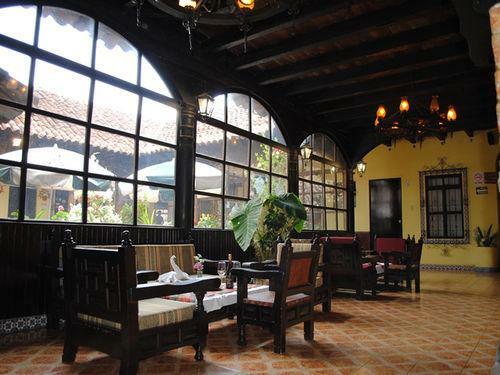 Hotel Palacio De Moctezuma