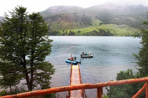 Lodge De Monta�a Lago Monreal