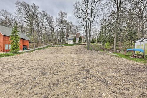 Waterfront Fond Du Lac Home On Deneveu Lake!
