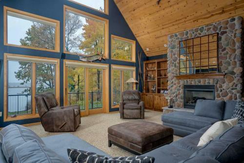Lakefront Hayward Home With Fire Pit By Ski Trails!
