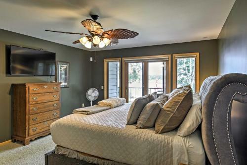 Lakefront Hayward Home With Fire Pit By Ski Trails!