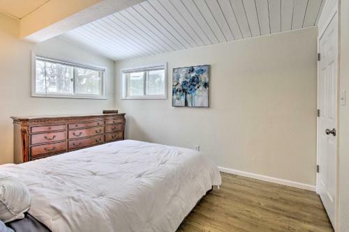 Lakefront Home With Deck, 8 Mi To Rhinelander!
