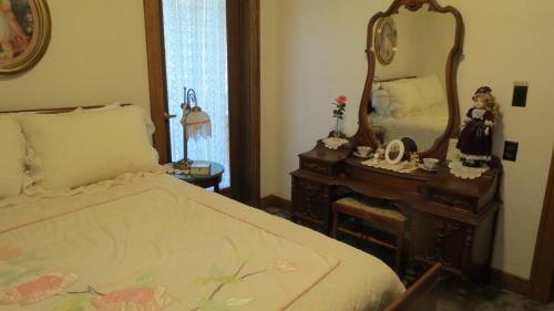 Lilac Village Bed & Breakfast
