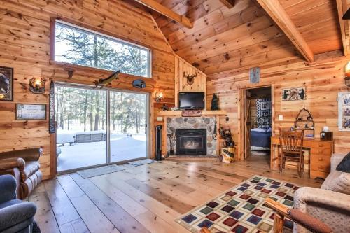 Bear Den Too - Hiller Vacation Homes Cabin