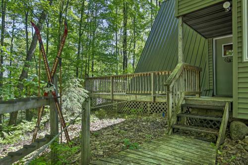 Whitecap Mtn Village Chalet Explore Wi Waterfalls