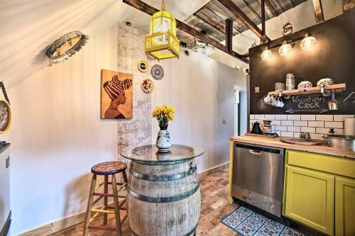 Apartamento Chic Sturgeon Bay Escape - Walk To Downtown And Bay!