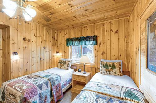 Cedaroma Cabin 7