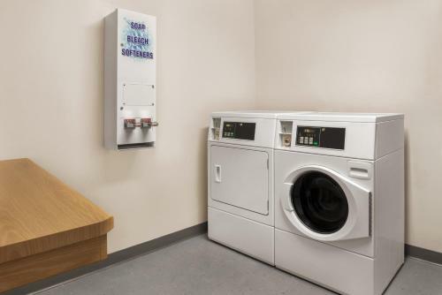 Hotel Fairfield Inn & Suites By Marriott Milwaukee West