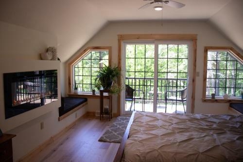 Bed & Breakfast Inn At The River