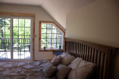 Bed & Breakfast Inn At The River
