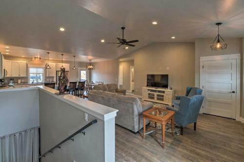 Cody Home 10 Min From Buffalo Bill Center!
