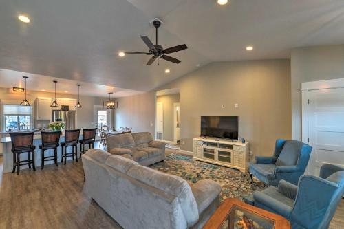 Cody Home 10 Min From Buffalo Bill Center!