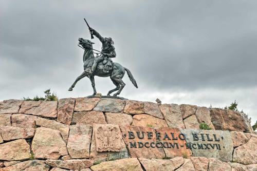 Cody Home 10 Min From Buffalo Bill Center!