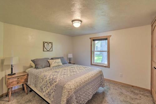 White Lake Home With Patio, Fire Pit, Boat Dock!